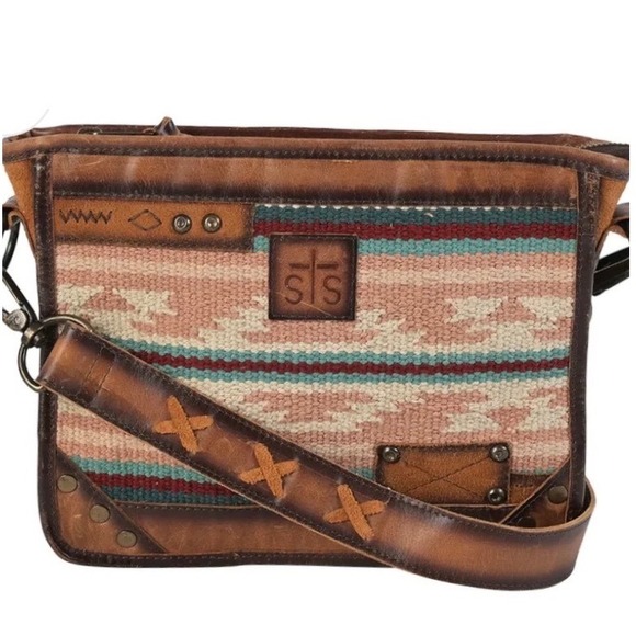 STS Ranchwear Handbags - NWT STS Ranchwear Serape Mae Palomino Crossbody Purse Leather Woven Western BOHO